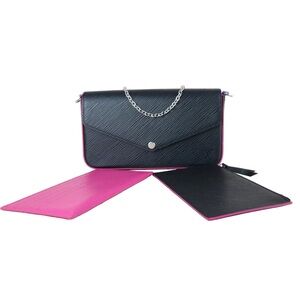 Pre-Owned Louis Vuitton Pochette Felicie Epi Leather (Black w/ Pink interior)